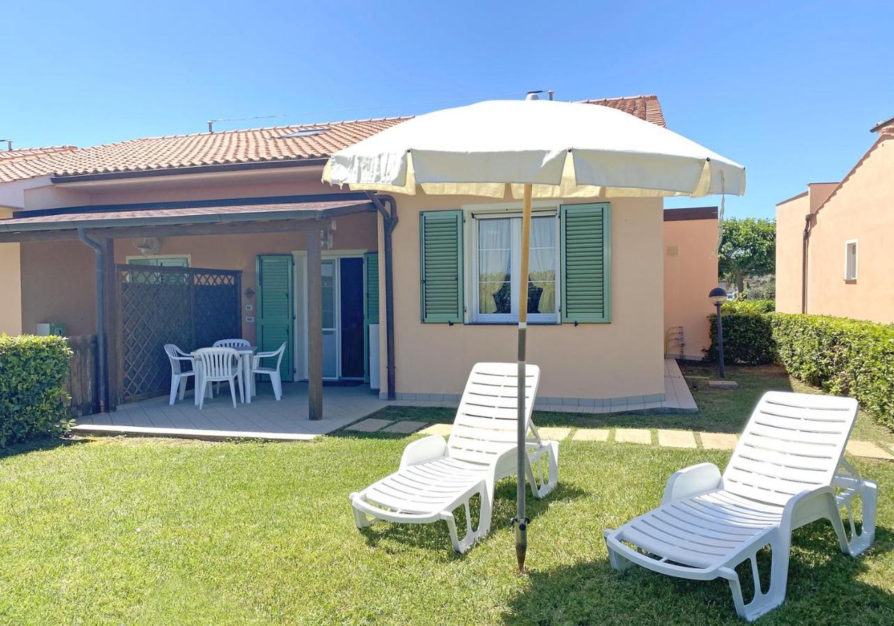 Aparthotel Rosa Dei Venti Vada Esterno foto