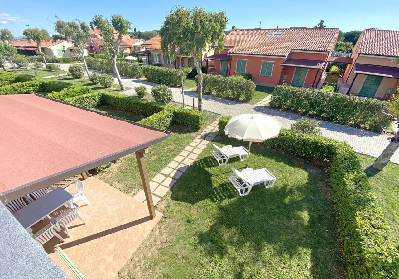 Aparthotel Rosa Dei Venti Vada Esterno foto