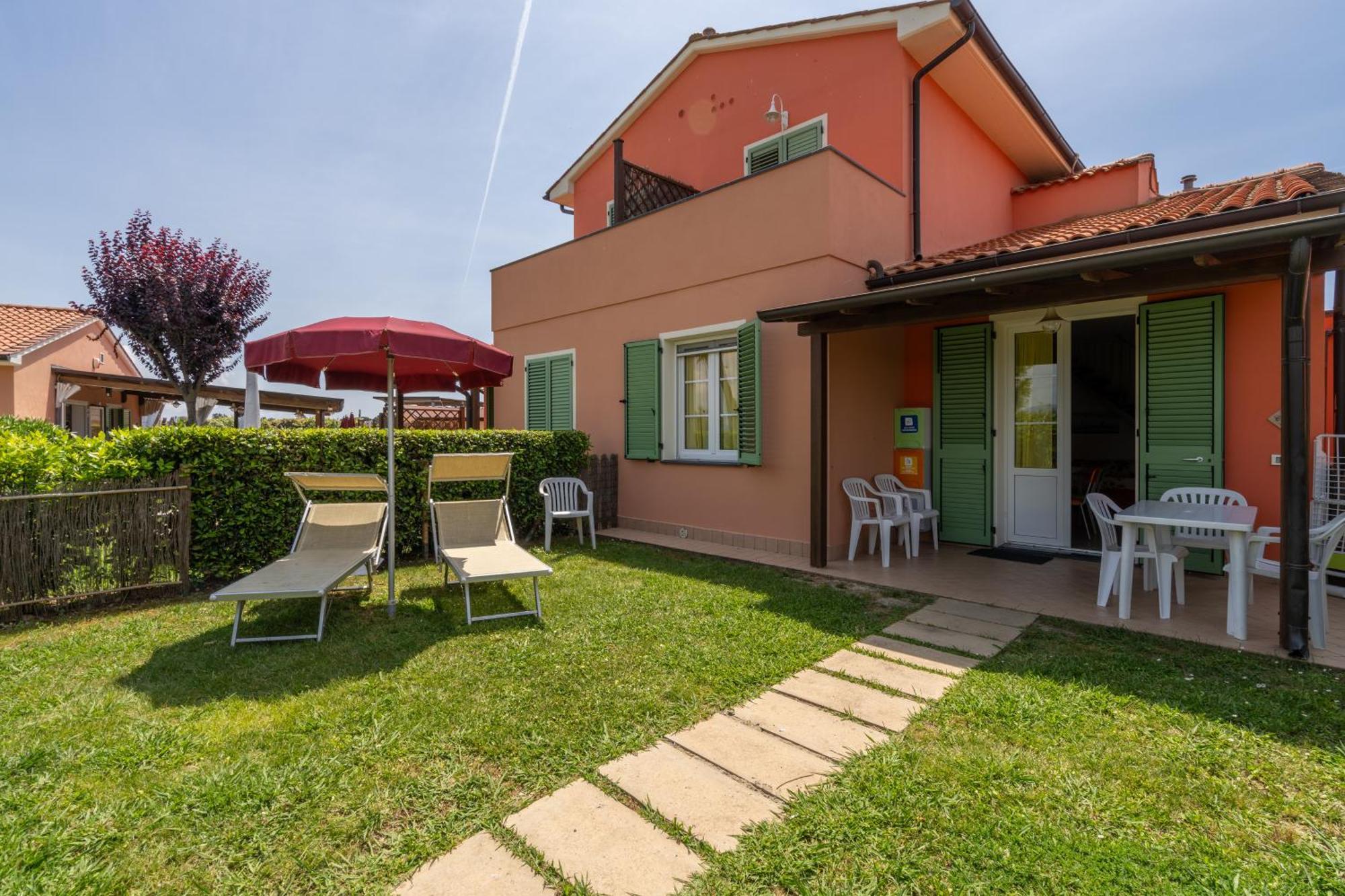Aparthotel Rosa Dei Venti Vada Esterno foto