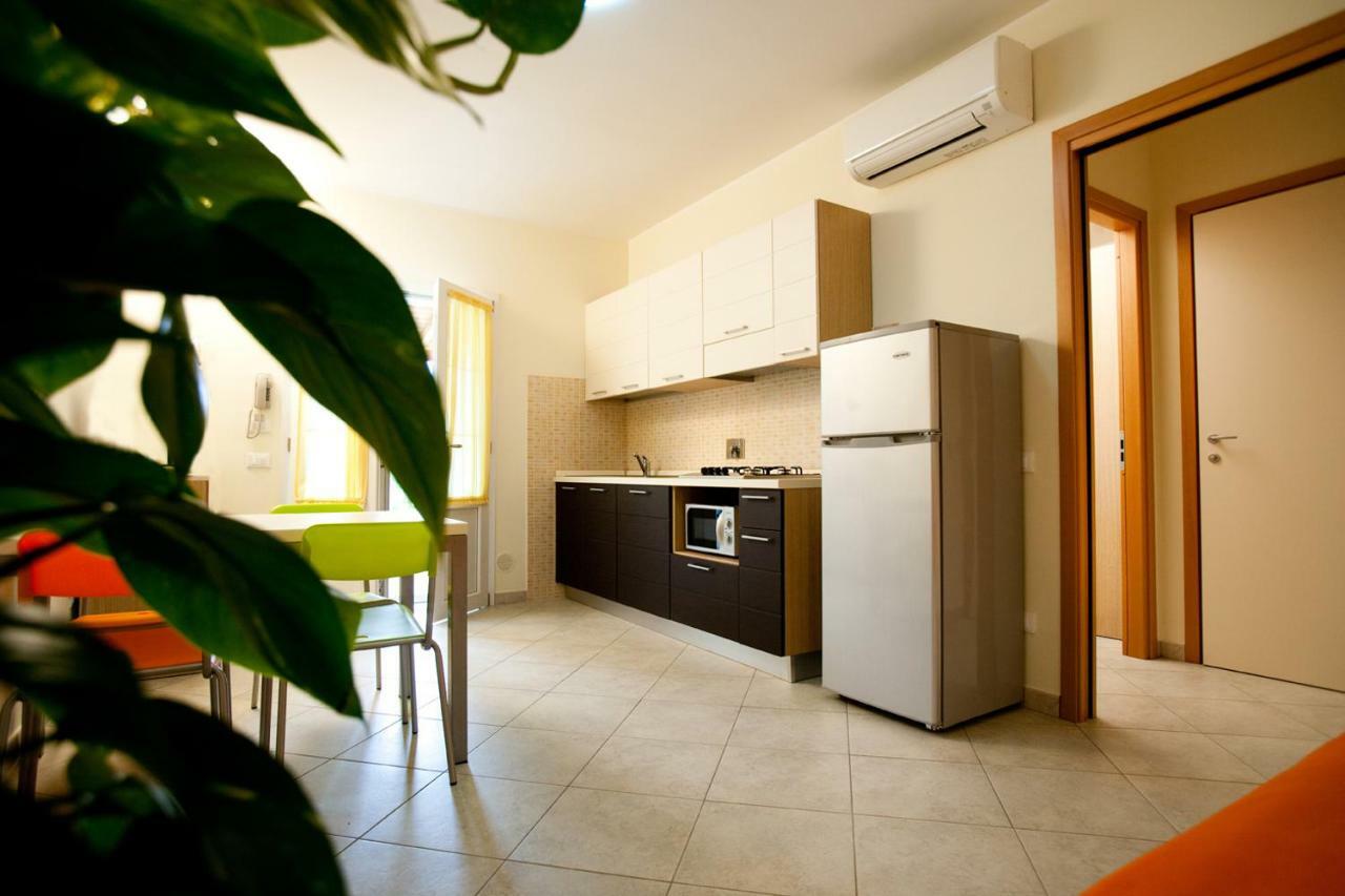 Aparthotel Rosa Dei Venti Vada Esterno foto